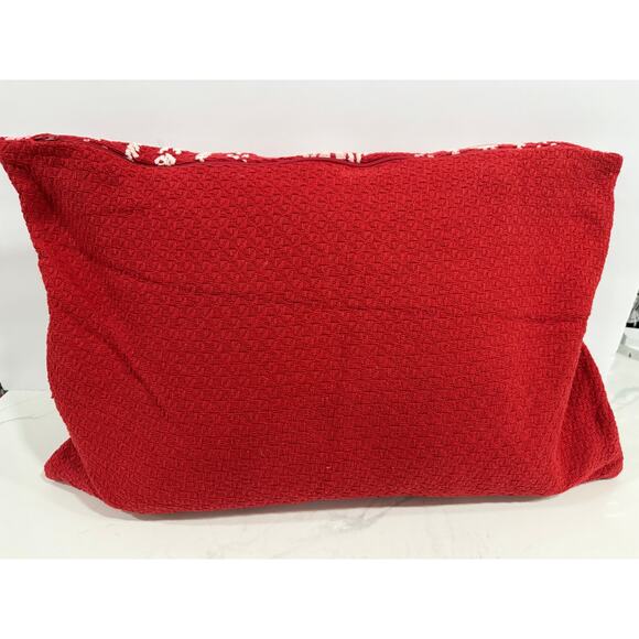 Crate & Barrel Noelle Red Knit Lumbar Pillow Cover 21x14 Hearts Scandi Winter - Picture 8 of 8